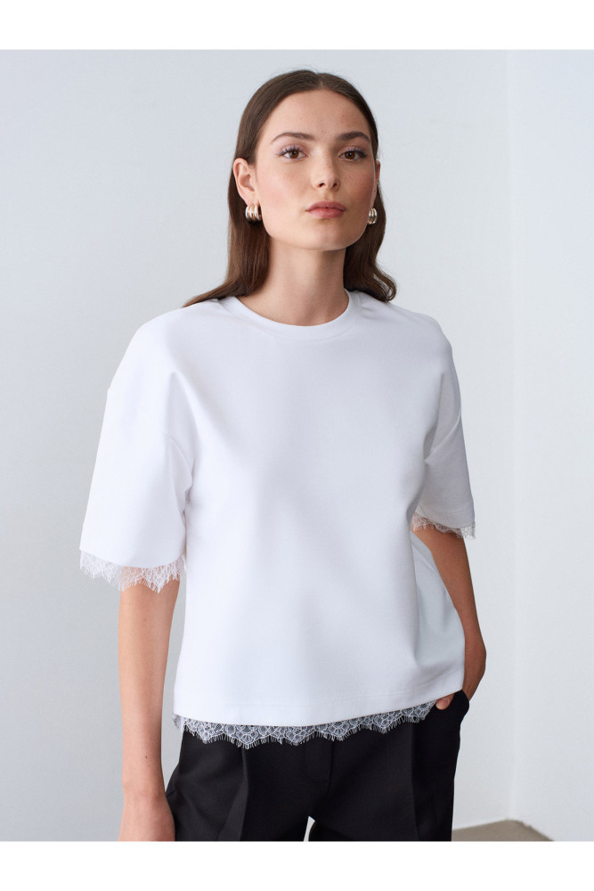 32826 Dantel Detaylı Kısa Kollu T-shirt-Beyaz