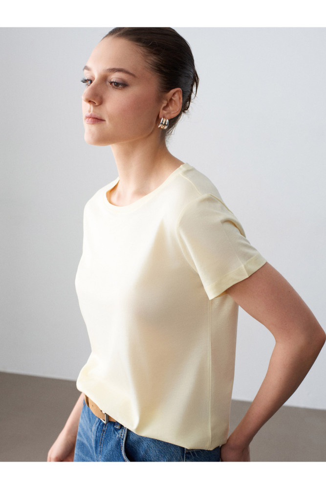 32852 Basic T-Shirt-Açık Sarı