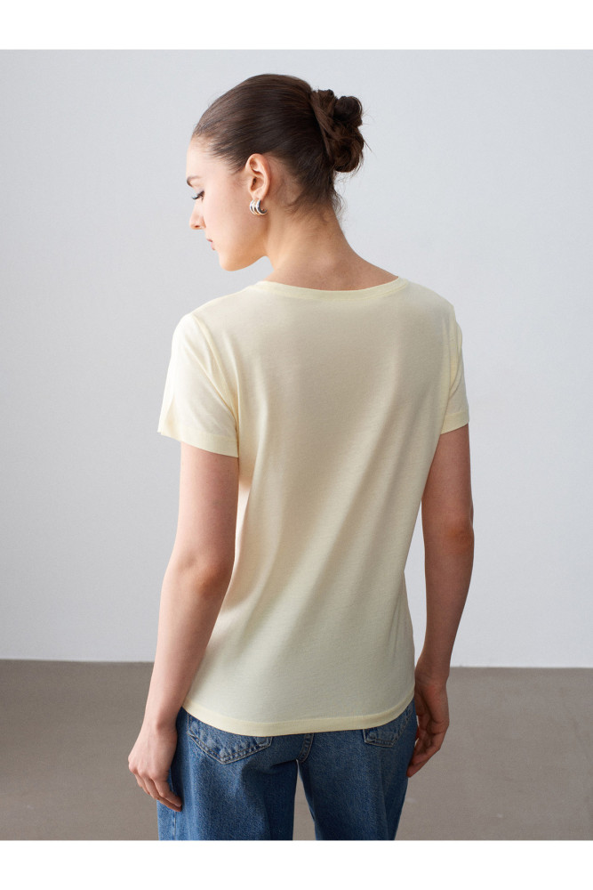 32852 Basic T-Shirt-Açık Sarı görsel 2