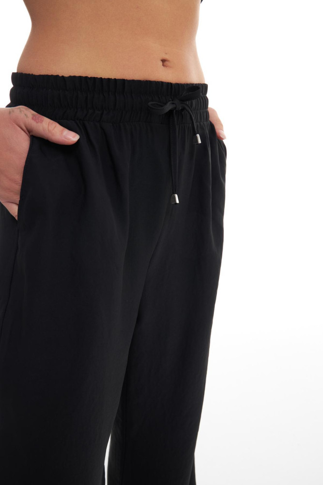 Beli Lastikli Bol Paça Pantolon Siyah görsel 4
