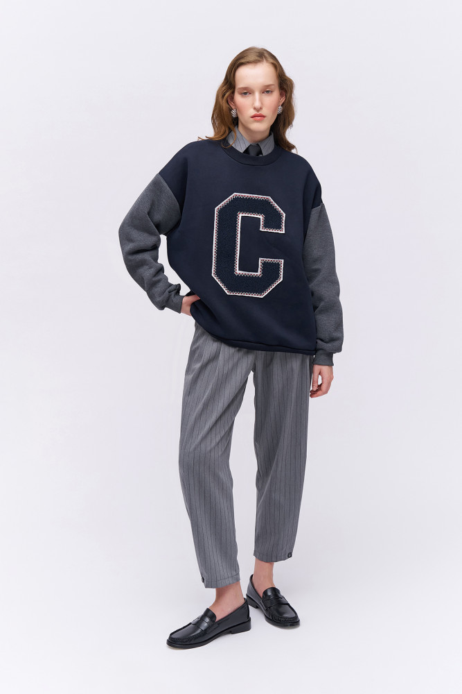 Quzu Keçe Baskı Detaylı Sweatshirt Lacivert görsel 3