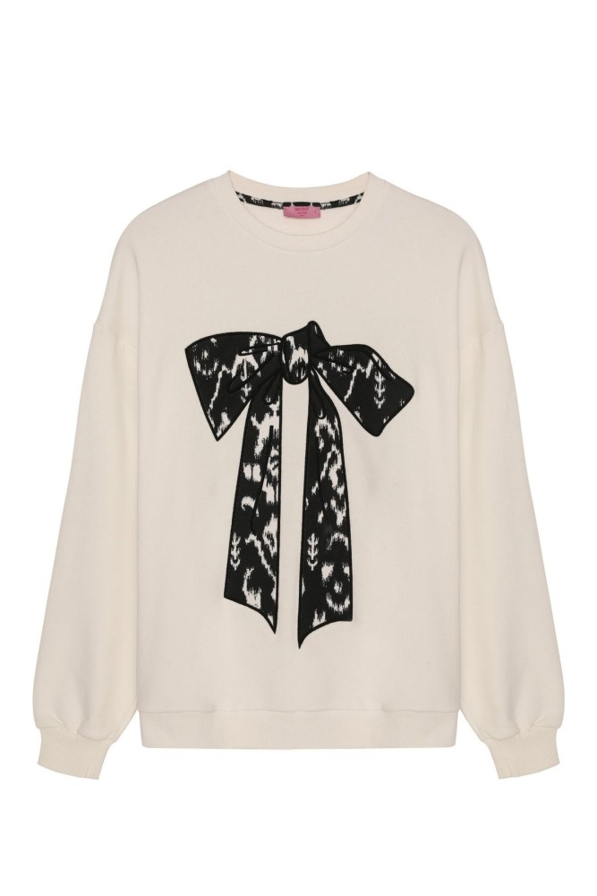 Quzu Nakış Detaylı Sweatshirt Ekru