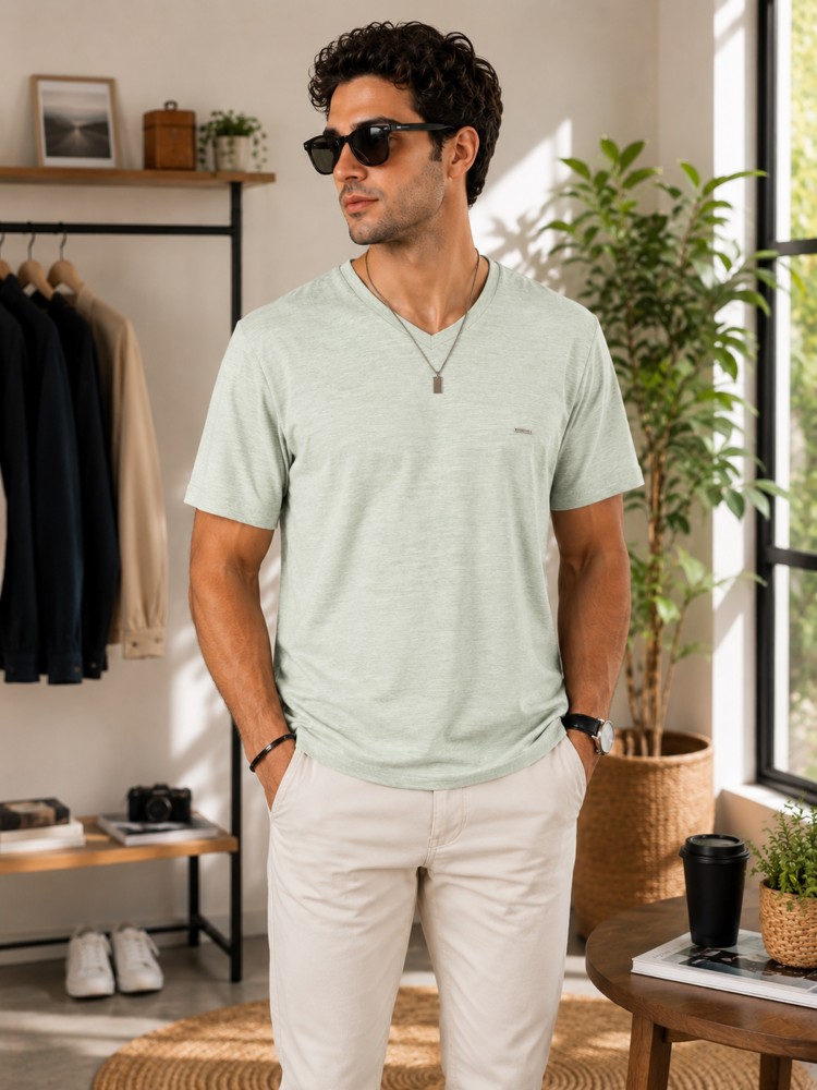 Erkek Haki V Yaka Slim Fit T-Shirt