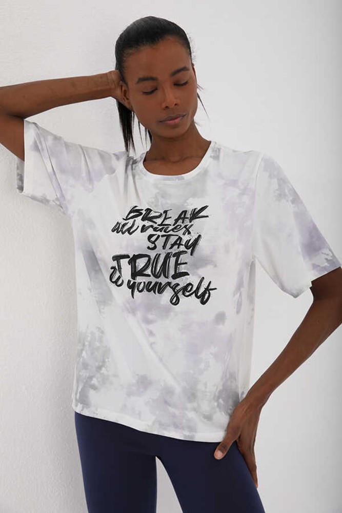 Kadın Beyaz Bisiklet Yaka T-Shirt görsel 2