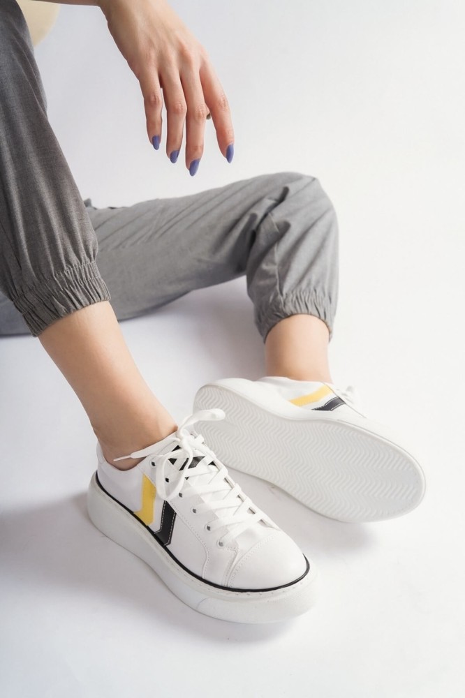 Kadın Beyaz Sneaker Spor Ayakkabı görsel 2