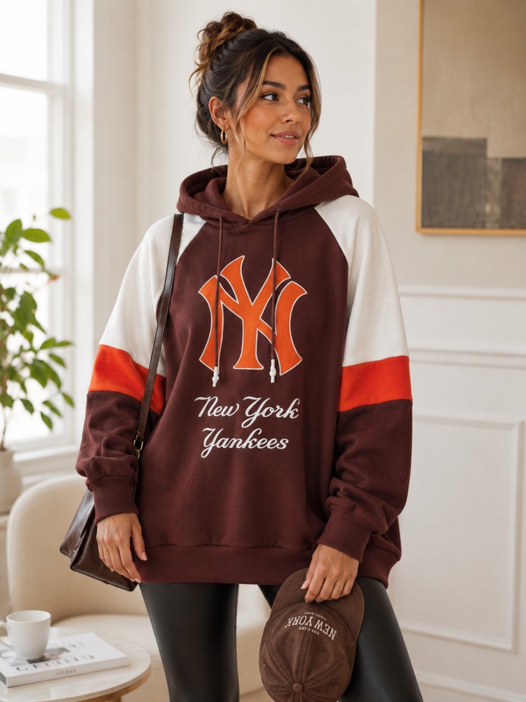Kadın Kahverengi Kapşonlu Sweatshirt görsel 2