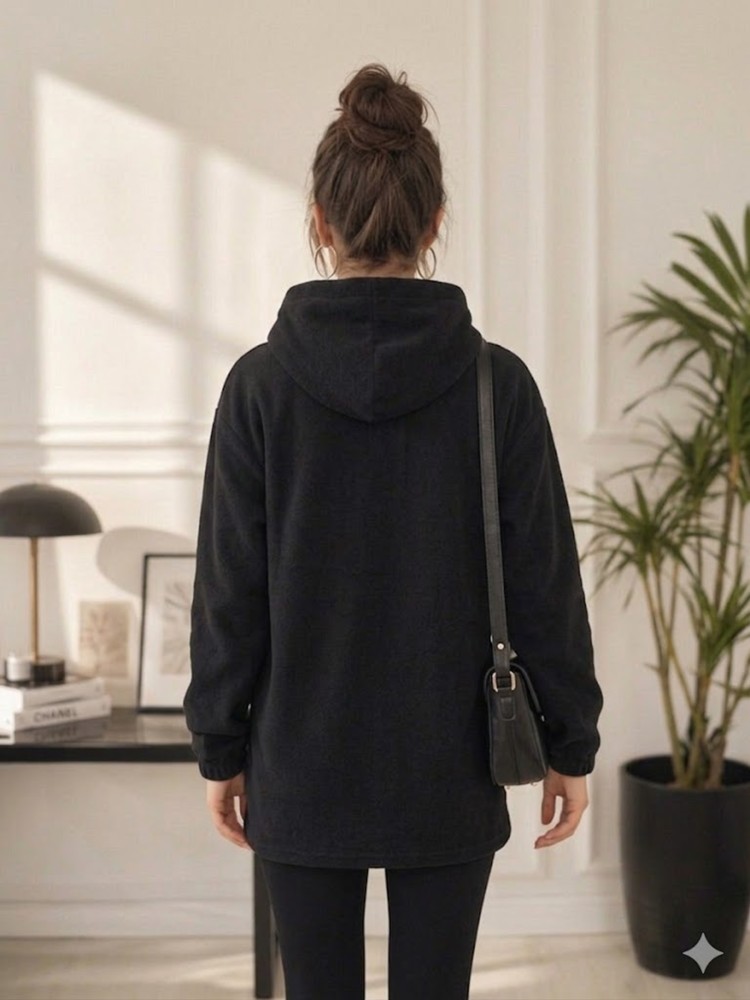 Kadın Siyah Kapşonlu Polar Sweatshirt görsel 4